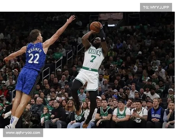 凯尔特人107-79大胜雄鹿28分,布朗30分13篮板 凯尔特人107-79大胜雄鹿28分,布朗30分13篮板